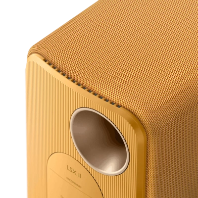 815577
